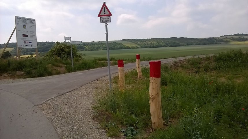 Forum: Unendliche Geschichte mit Alleinstellungsmerkmal