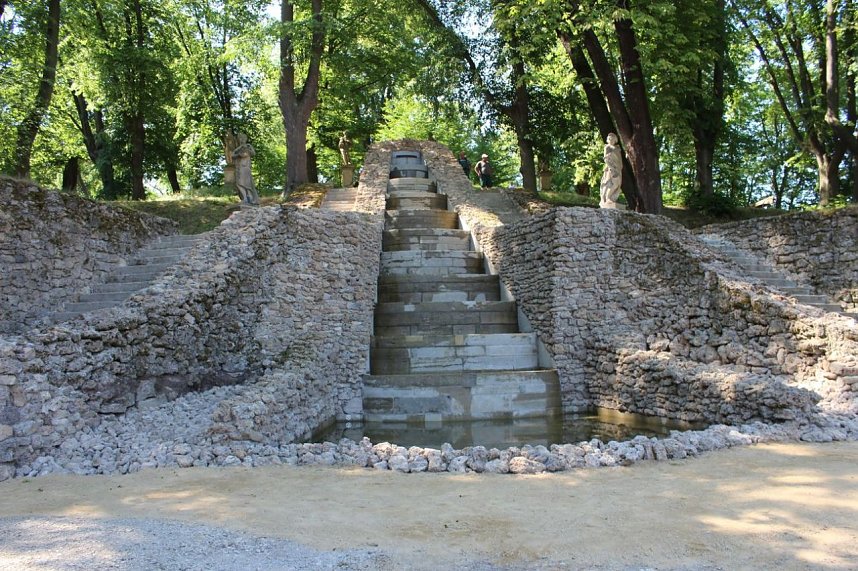 Die Gro&szlig;e Kaskade mit Feier &uuml;bergeben