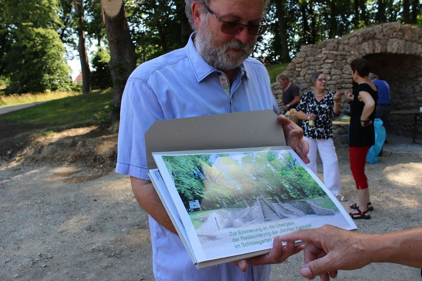 Die Gro&szlig;e Kaskade mit Feier &uuml;bergeben