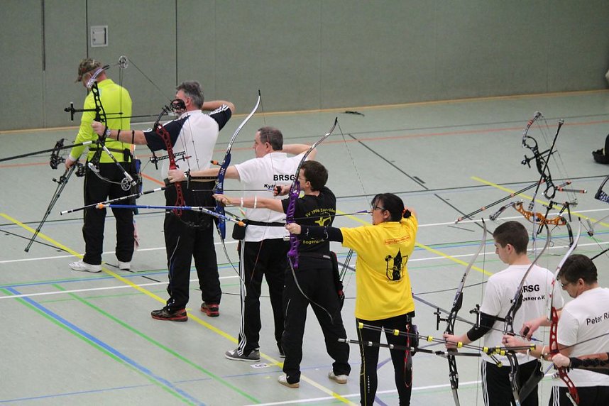 7. Adventsturnier im Bogenschie&szlig;en gut besetzt