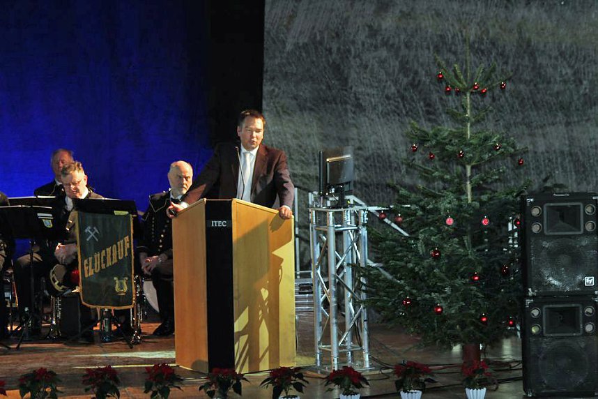 Ministerpr&auml;sident bekam Schl&auml;ge