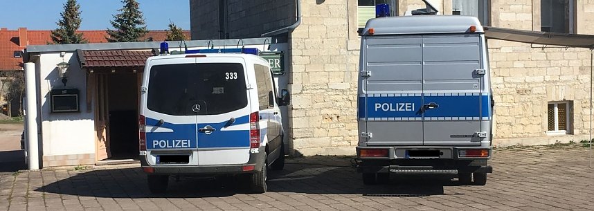 Umfangreiche Durchsuchungen in Nohra im Landkreis Nordhausen