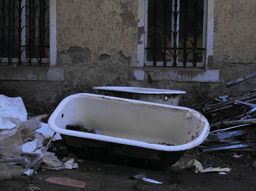 Ein M&auml;rchenschloss erwacht - ein Lost Place verschwindet