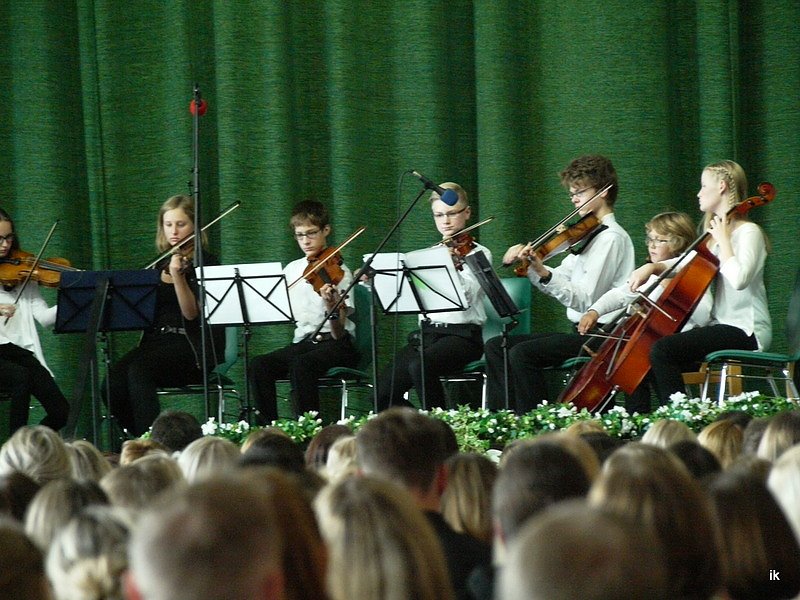 Verbeamtung von &uuml;beer 350 Lehrerinnen und Lehrern