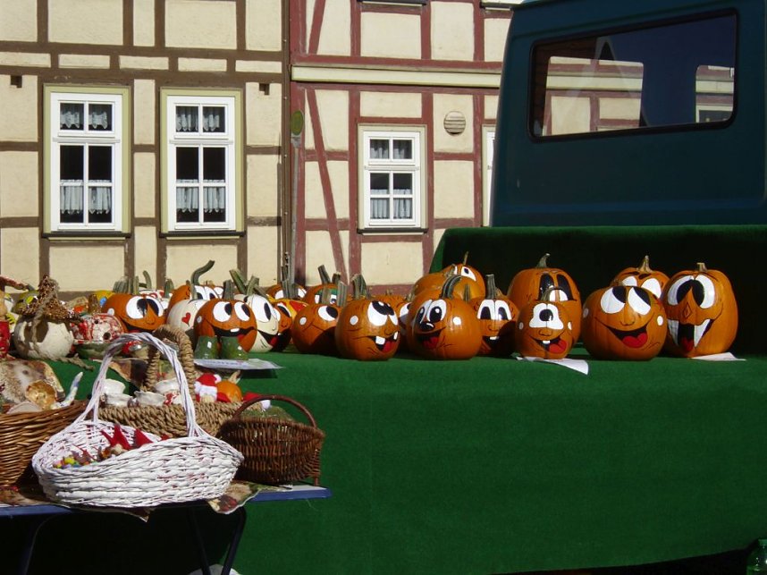 Impressionen vom Kartoffelmarkt Rockensu&szlig;ra