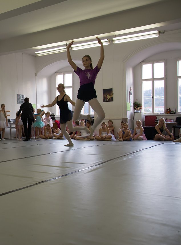  Tanzm&auml;rchen zur Vorweihnachtszeit