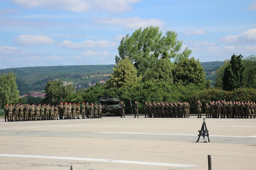 Einheiten der Bundeswehr verabschiedet
