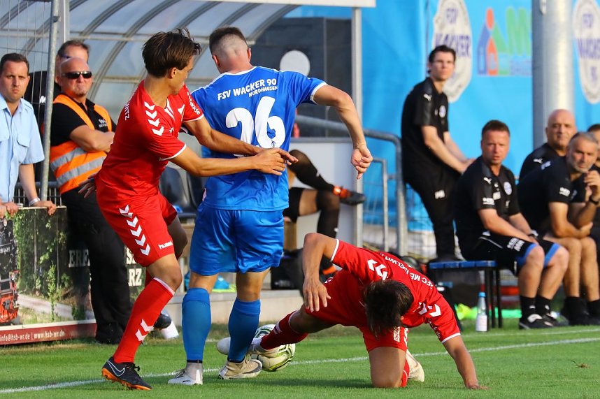 Wacker Nordhausen mit ersten Sieg in einem Heimspiel. 3:0 gegen Meuselwitz im ersten Th&uuml;ringen-Derby der Saison
