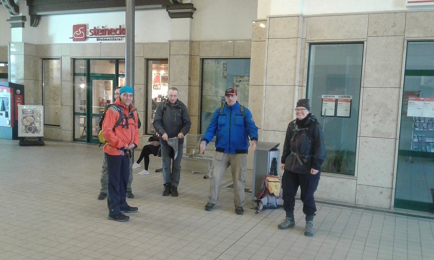 Hundert Kilometer mit Zuschlag�