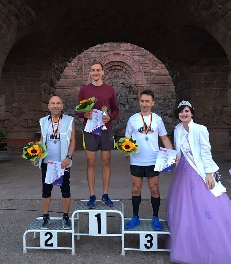 14. Turmtreppenlauf am Kyffh&auml;user-Denkmal