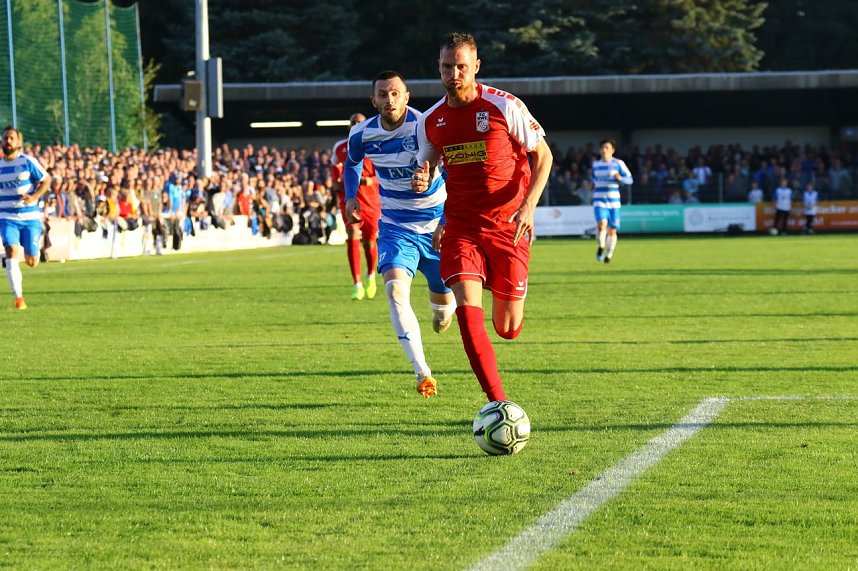 1:0 Wacker besiegt RWE