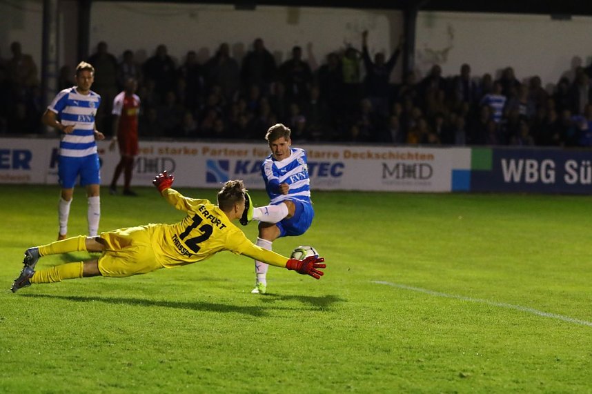 1:0 Wacker besiegt RWE