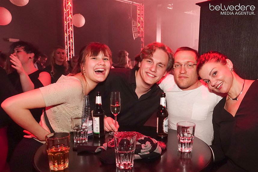 Party im Jugendclubhaus in Nordhausen - der Samstag