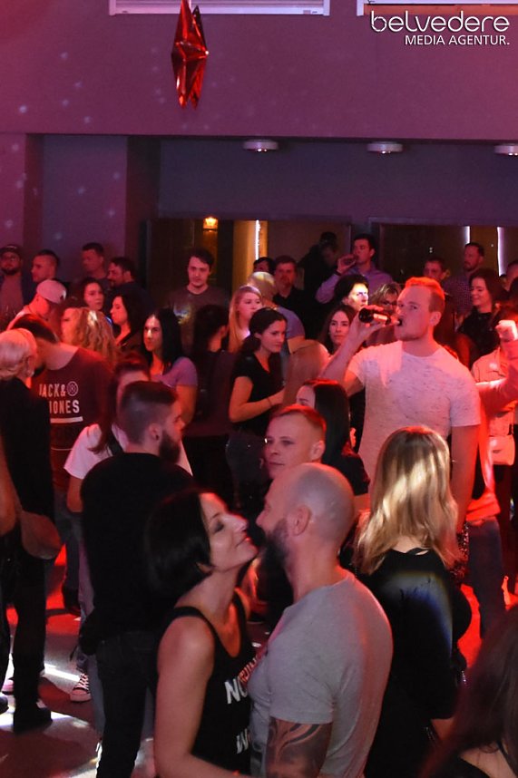 Party im Jugendclubhaus in Nordhausen - der Samstag