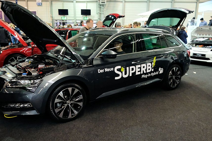 13. Automobilmesse in Erfurt