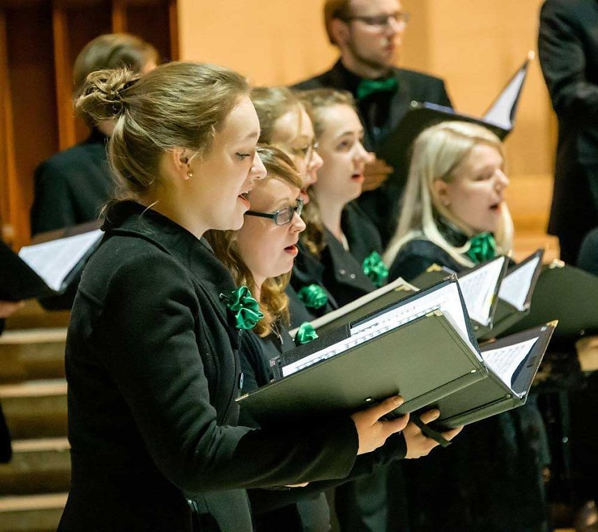 Corona betrifft uns � Musik hilft uns!