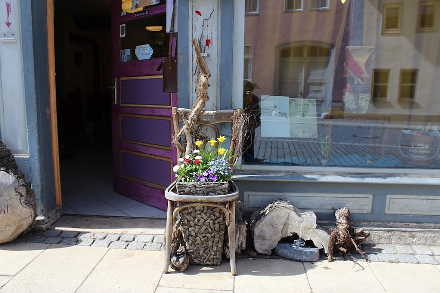 Fr&uuml;hjahrsputzaktion mit Verleihung der Goldenen Kehrschaufel