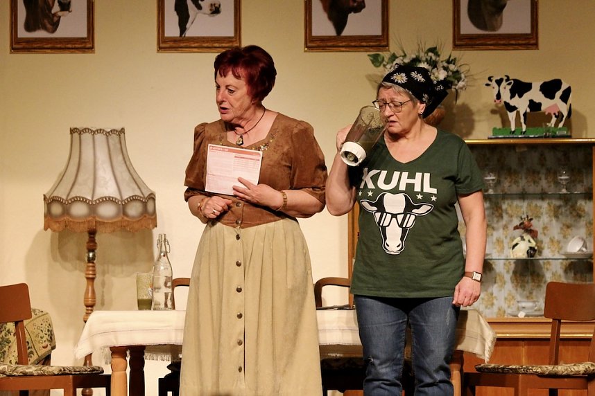 Premiere im Allmenh&auml;user Bauerntheater