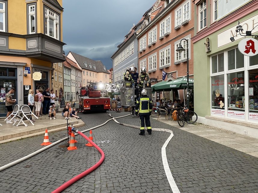 Feuerwehr&uuml;bung in der Bad Langensalzaer Altstadt