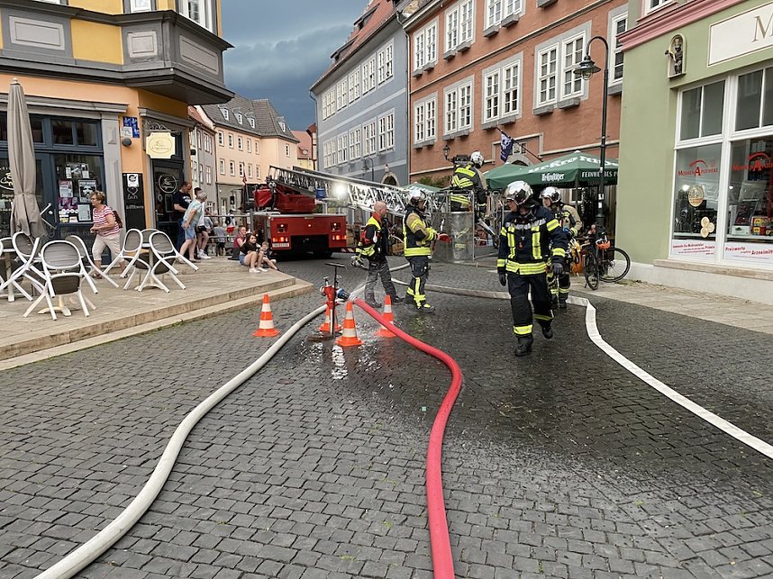 Feuerwehr&uuml;bung in der Bad Langensalzaer Altstadt