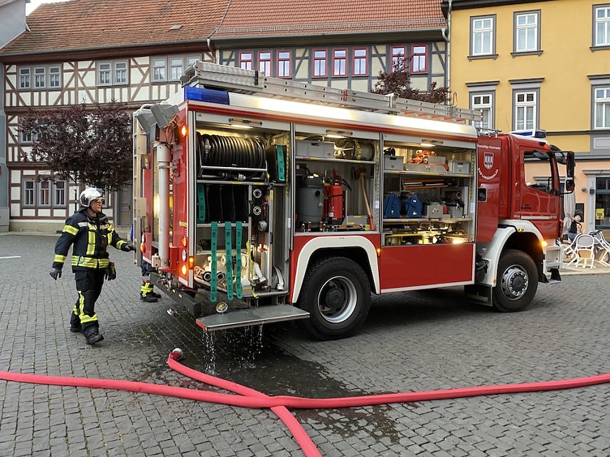 Feuerwehr&uuml;bung in der Bad Langensalzaer Altstadt