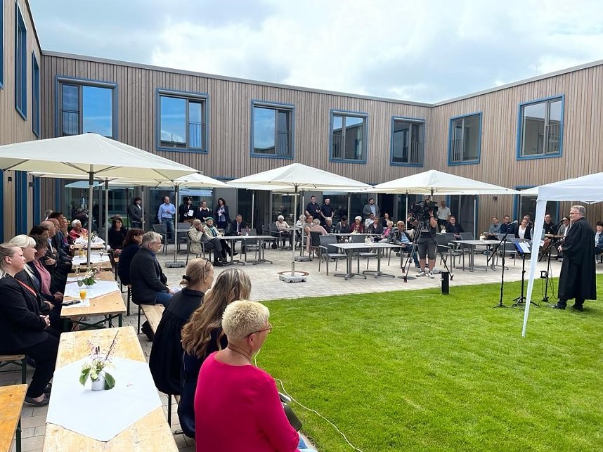 Einweihungsfeier des neuen Wohngemeinschaftshausesder Novalis Diakonie