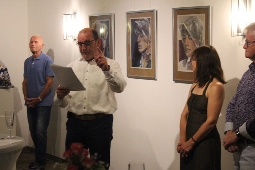 Vernissage imRathaus mit Erken von ann Vrielinck