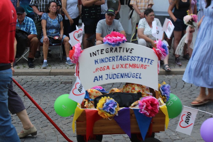 Festumzug zum Brunnenfest