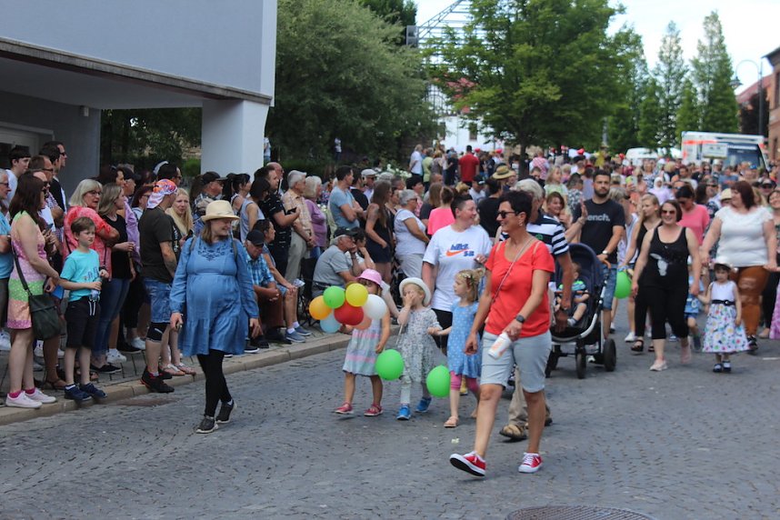 Festumzug zum Brunnenfest