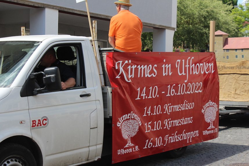 Festumzug zum Brunnenfest