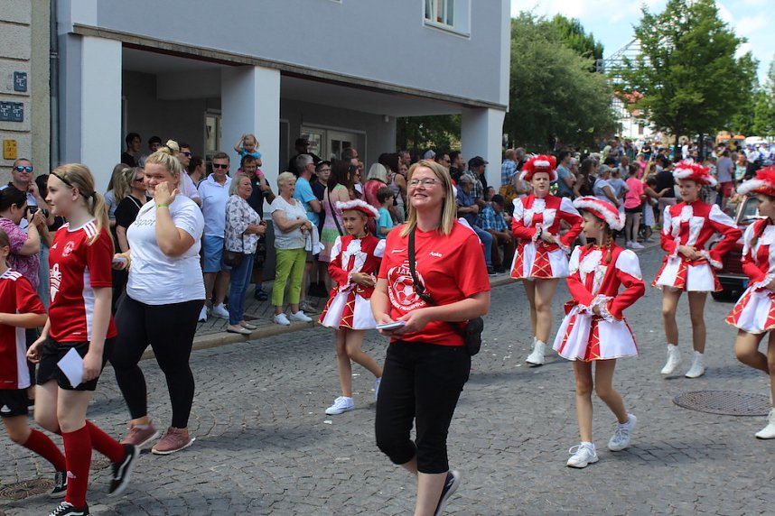 Festumzug zum Brunnenfest