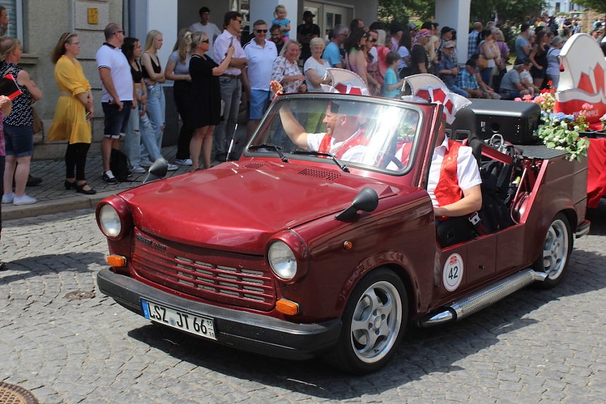 Festumzug zum Brunnenfest