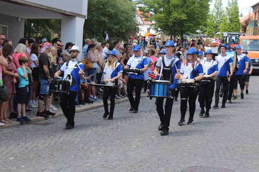 Festumzug zum Brunnenfest