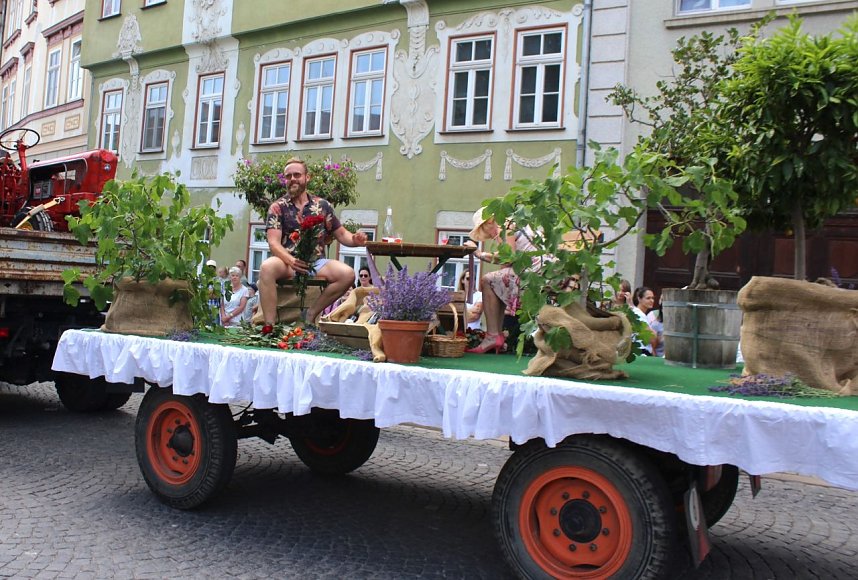 Festumzug zum Brunnenfest