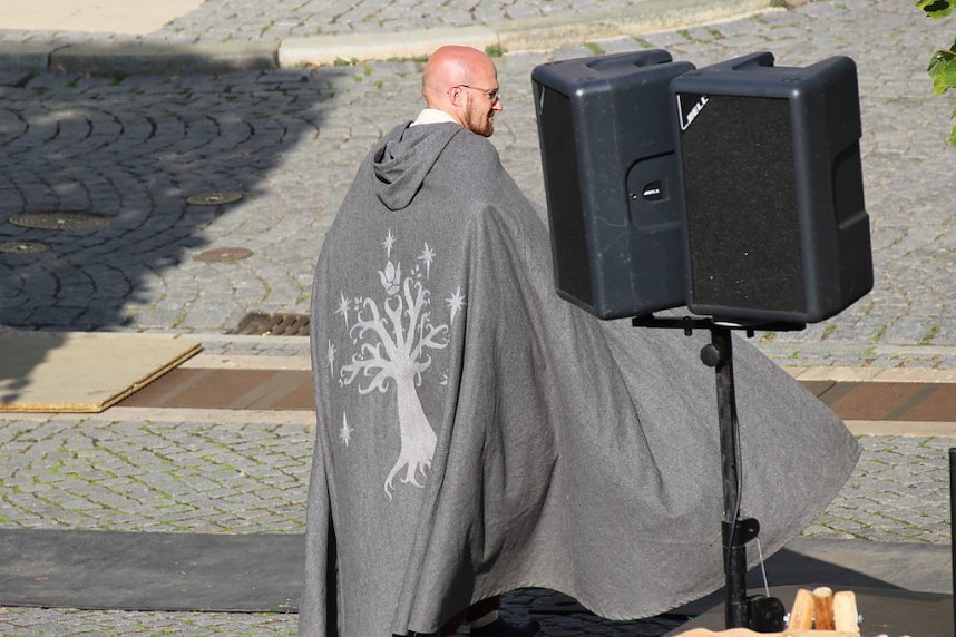 Mit einem phantastischen Spektakel und die Verabschiedung aller Akteure, endete das 28. Mittelalterfest von Bad Langensalza