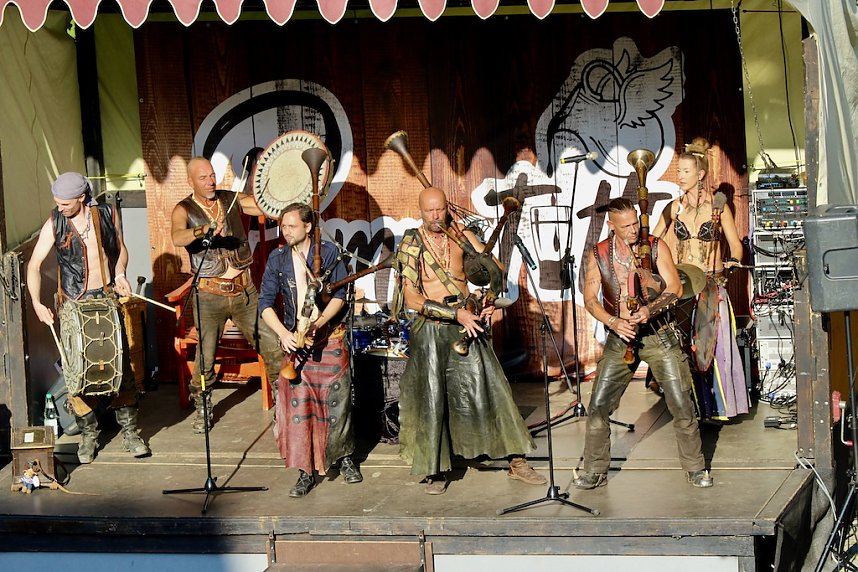 Mit einem phantastischen Spektakel und die Verabschiedung aller Akteure, endete das 28. Mittelalterfest von Bad Langensalza