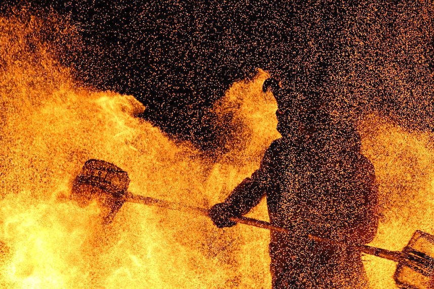Atemberaubendes Feuerspektakel auf dem T&ouml;pfermarkt in Bad Langensalza 