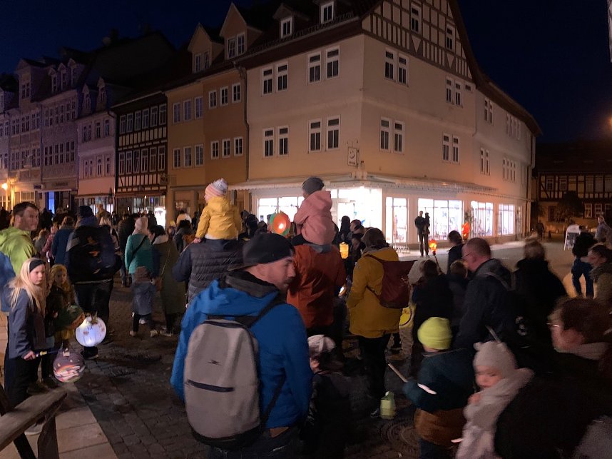 Stimmungsvoller Martinsnumzug in Bad Langensalza