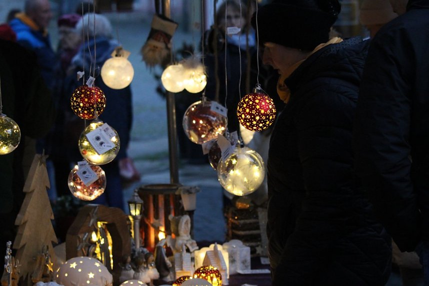 Impressionen vom Pfefferkuchen- und Stollenmarkt