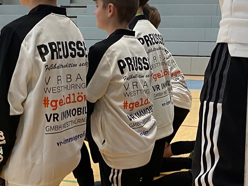 Neue Pr&auml;sentationsanz&uuml;ge f&uuml;r den Preu&szlig;en-Nachwuchs