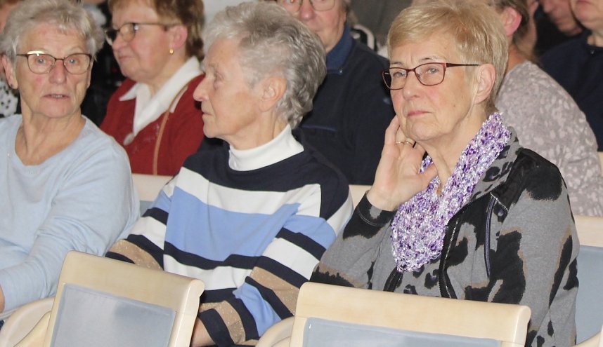 Ein Reiseb&uuml;ro und ein Restaurant hatten zu einem interessanten Abend in das Schl&ouml;sschen in Bad Langensalza geladen