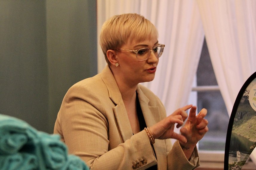 Ein Reiseb&uuml;ro und ein Restaurant hatten zu einem interessanten Abend in das Schl&ouml;sschen in Bad Langensalza geladen