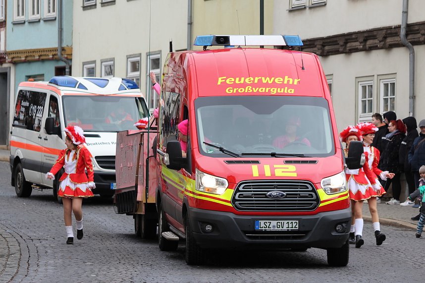Fr&ouml;hlichbunter Karnevalsumzug in und um Bad Langensalza