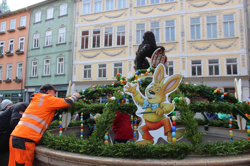Fr&uuml;hjahrsputz am Bad Langensalzaer Rathaus