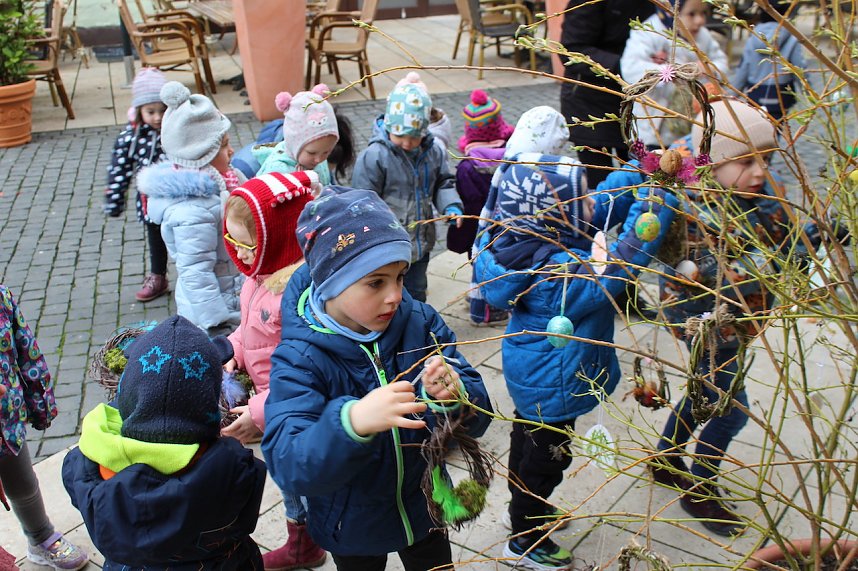 Fr&uuml;hjahrsputz am Bad Langensalzaer Rathaus