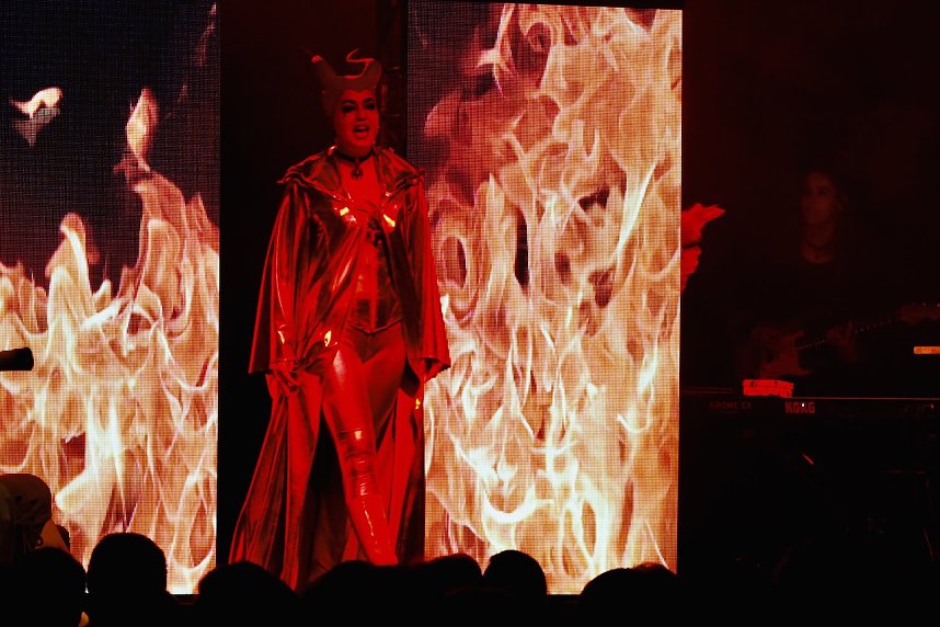 Rockthater "Faust n Roll" nach Goethe im Stocksen in Sondershausen