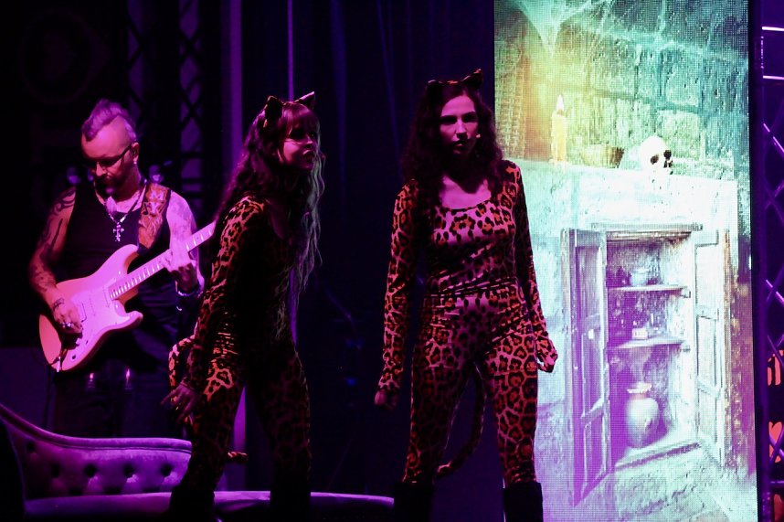 Rockthater "Faust n Roll" nach Goethe im Stocksen in Sondershausen