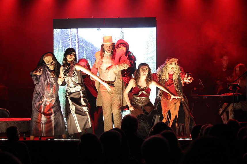 Rockthater "Faust n Roll" nach Goethe im Stocksen in Sondershausen