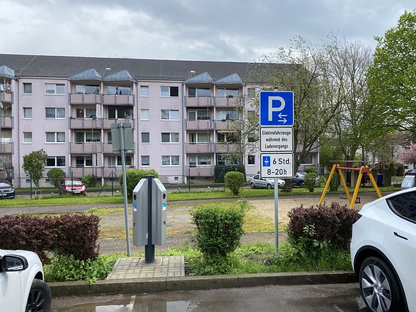 Neue Ladestation f&uuml;r E-Autos in der B&ouml;hmenstra&szlig;e