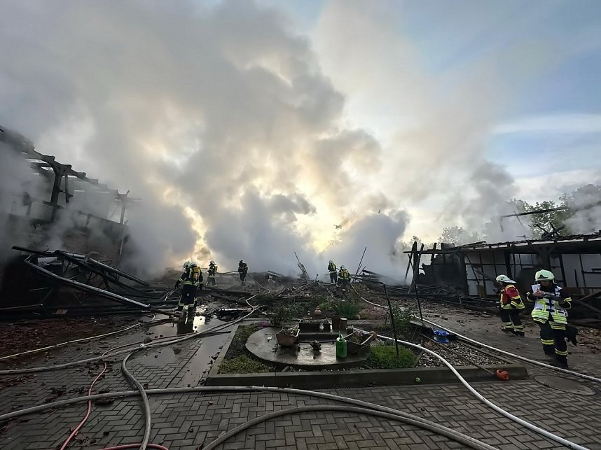 Gro&szlig;brand in Sch&ouml;nstedt